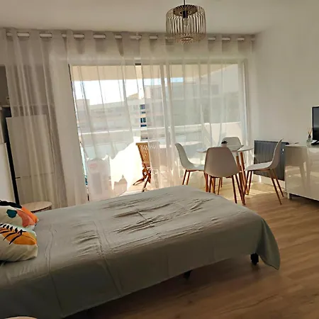 Carnon Plage, Entre Et Port